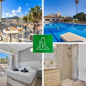 https://carihuela-palace-studio-417.es-andalucia.com