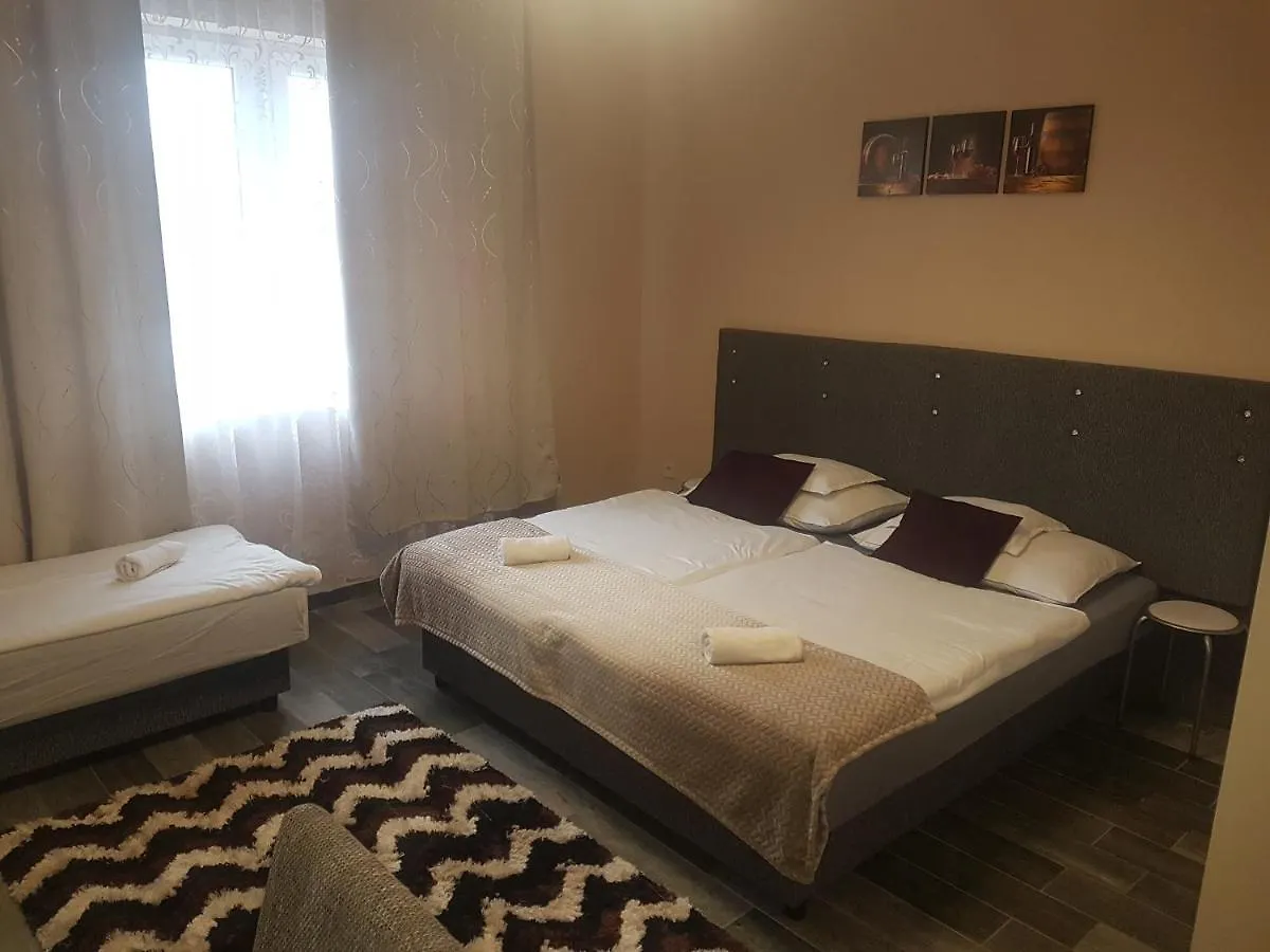 Napfeny Szallas Szeged Homestay
